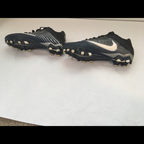 Nike Cleats Low top - Picture 3 of 5